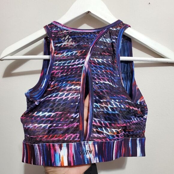 Peloton Womens Sz Small Melody High Neck Sports Bra FA121 Colorful  NWT - Picture 3 of 8